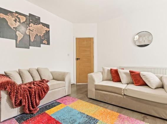 4 Bed Near Wembley Stadium Appartamento Londra