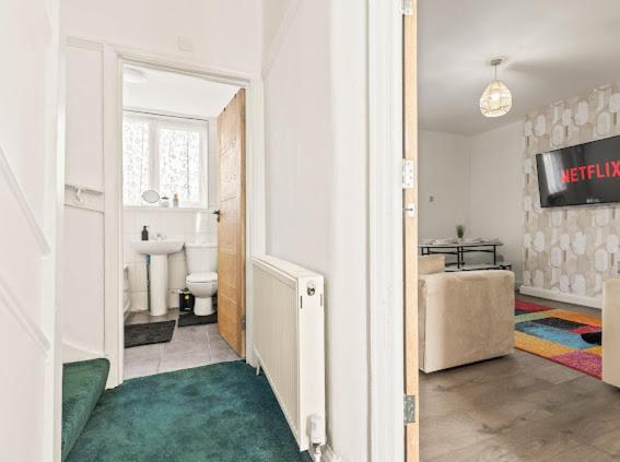 4 Bed Near Wembley Stadium